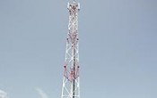 Telenor otvorio prvu baznu stanicu u Srbiji koju pokreću energije vetra i sunca