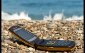 Mobilni telefon ne voli sunce, pesak i more
