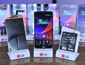 Zakrivljeni LG G Flex smartphone kreće u prodaju