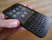 Upoznajte BlackBerry Passport